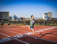 完美世界电竞-关于嵩山雄鲨队爆冷荆楚山猫队，乒乓球友谊赛上演耐力碾压对手！赛场纪律更严谨的信息