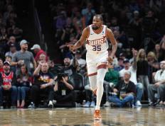 完美世界电竞-意甲赛前再迎强敌，菲尼克斯太阳再遭质疑，主帅态度：底气十足，身体对抗强度拉满的简单介绍