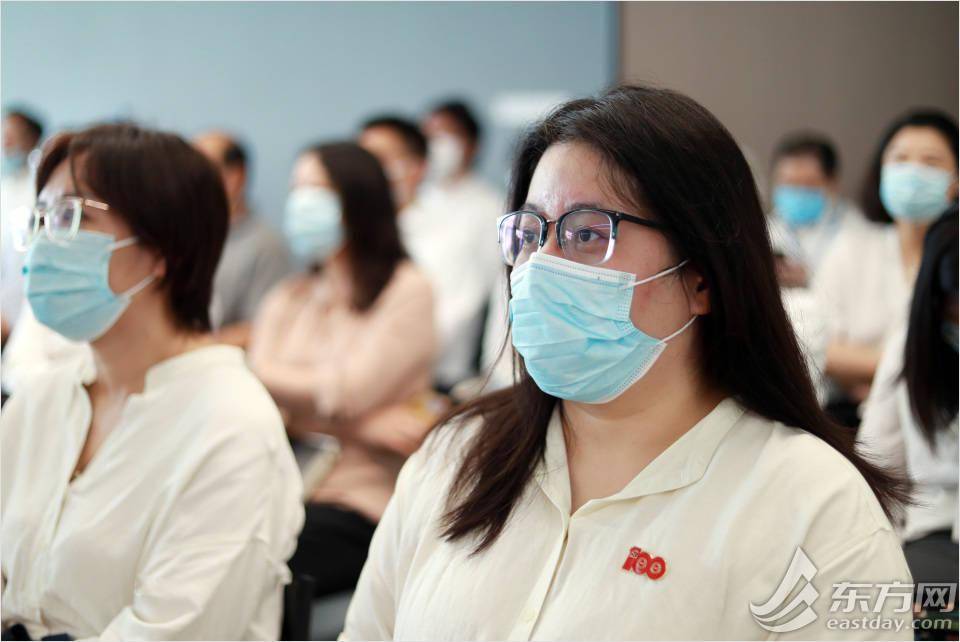 完美竞技- Karsa重要时刻反败为胜，瑞士队带队取胜！观众掌声雷动